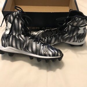 Under Armor Football Cleats size 8.5